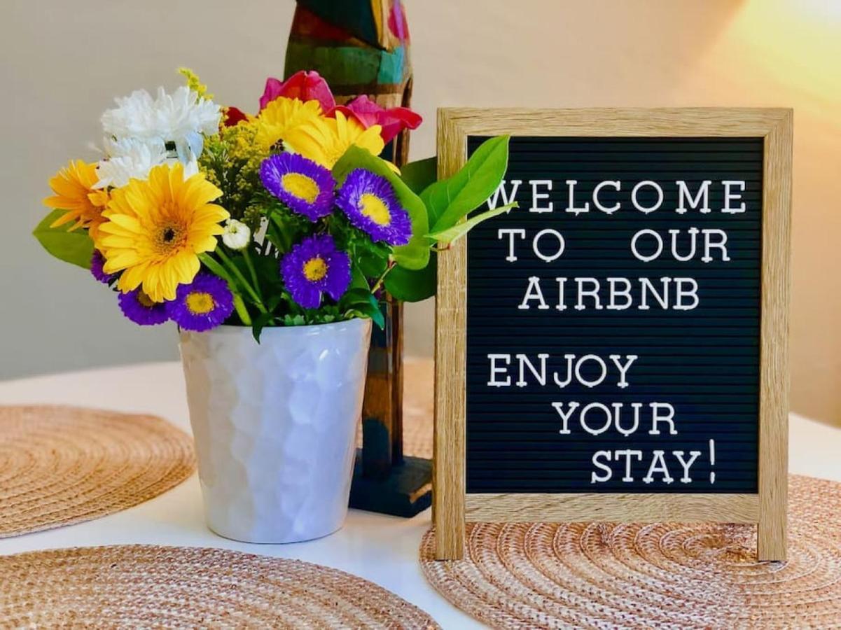 Lejlighed Sunny Guest With Large Backyard - Pets Welcome *